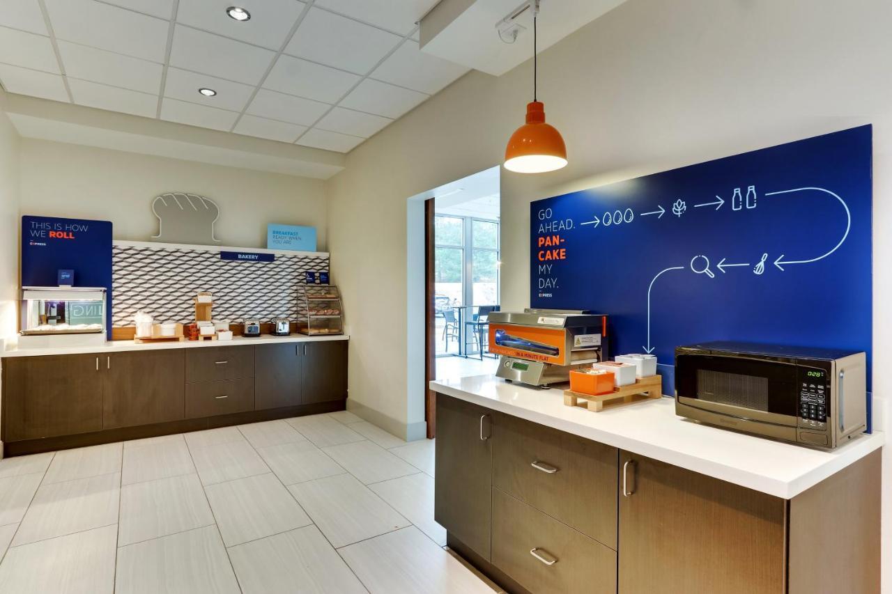 Holiday Inn Express & Suites - Dawsonville By Ihg Exteriör bild