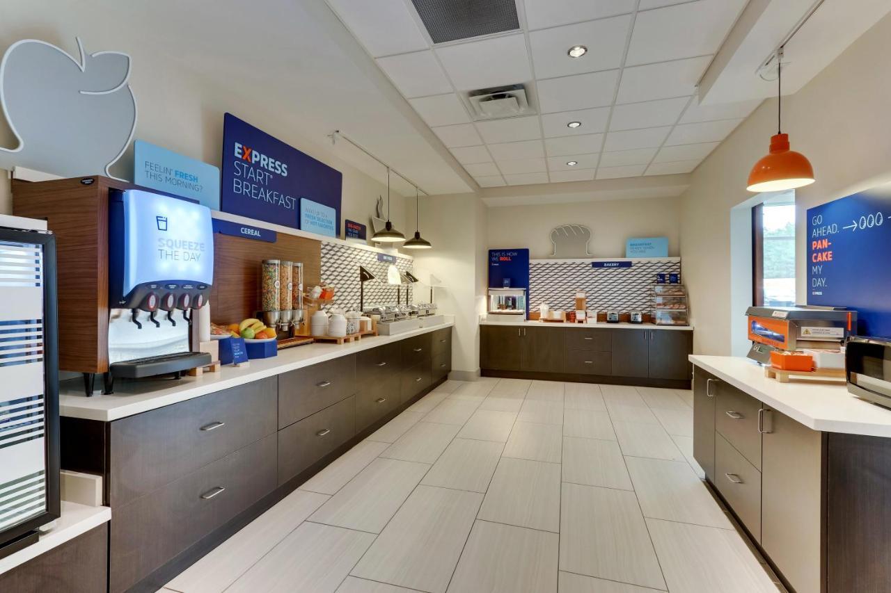 Holiday Inn Express & Suites - Dawsonville By Ihg Exteriör bild