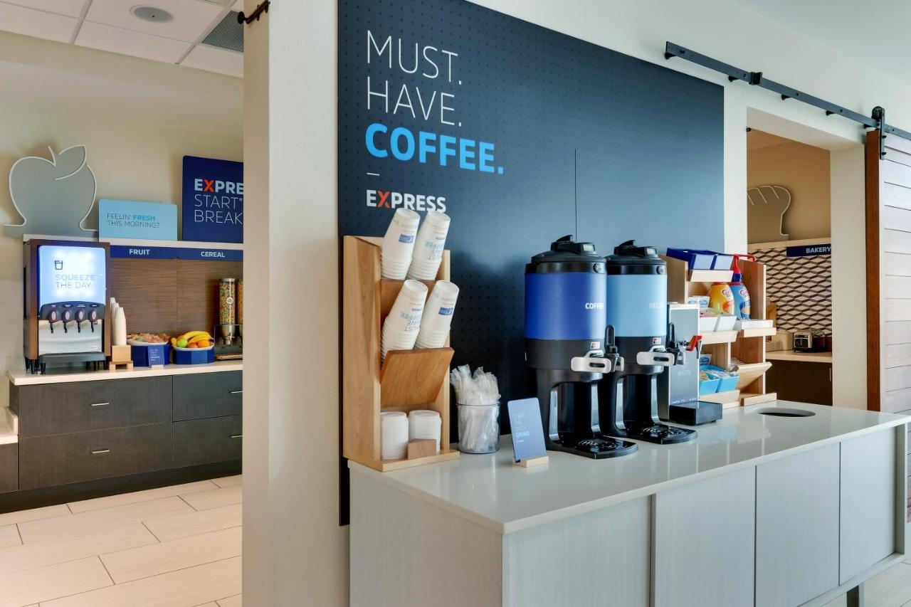 Holiday Inn Express & Suites - Dawsonville By Ihg Exteriör bild