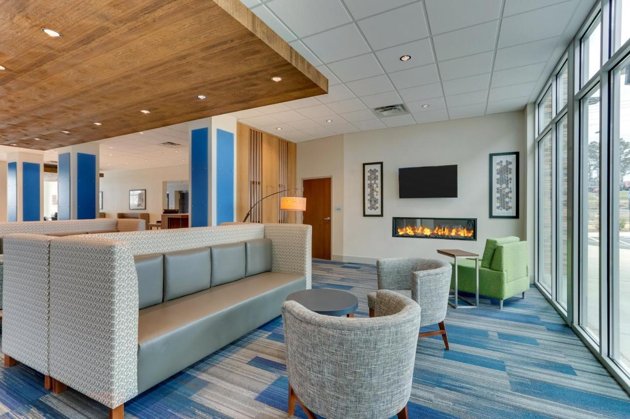 Holiday Inn Express & Suites - Dawsonville By Ihg Exteriör bild