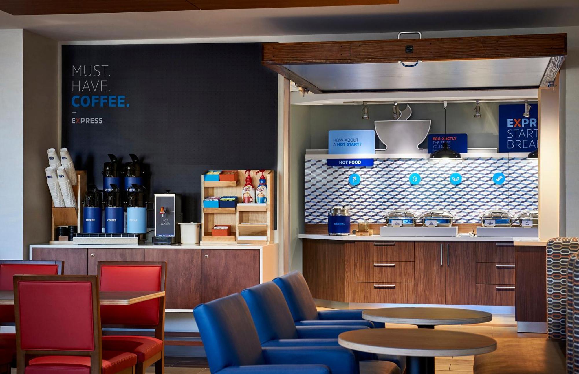 Holiday Inn Express & Suites - Dawsonville By Ihg Exteriör bild